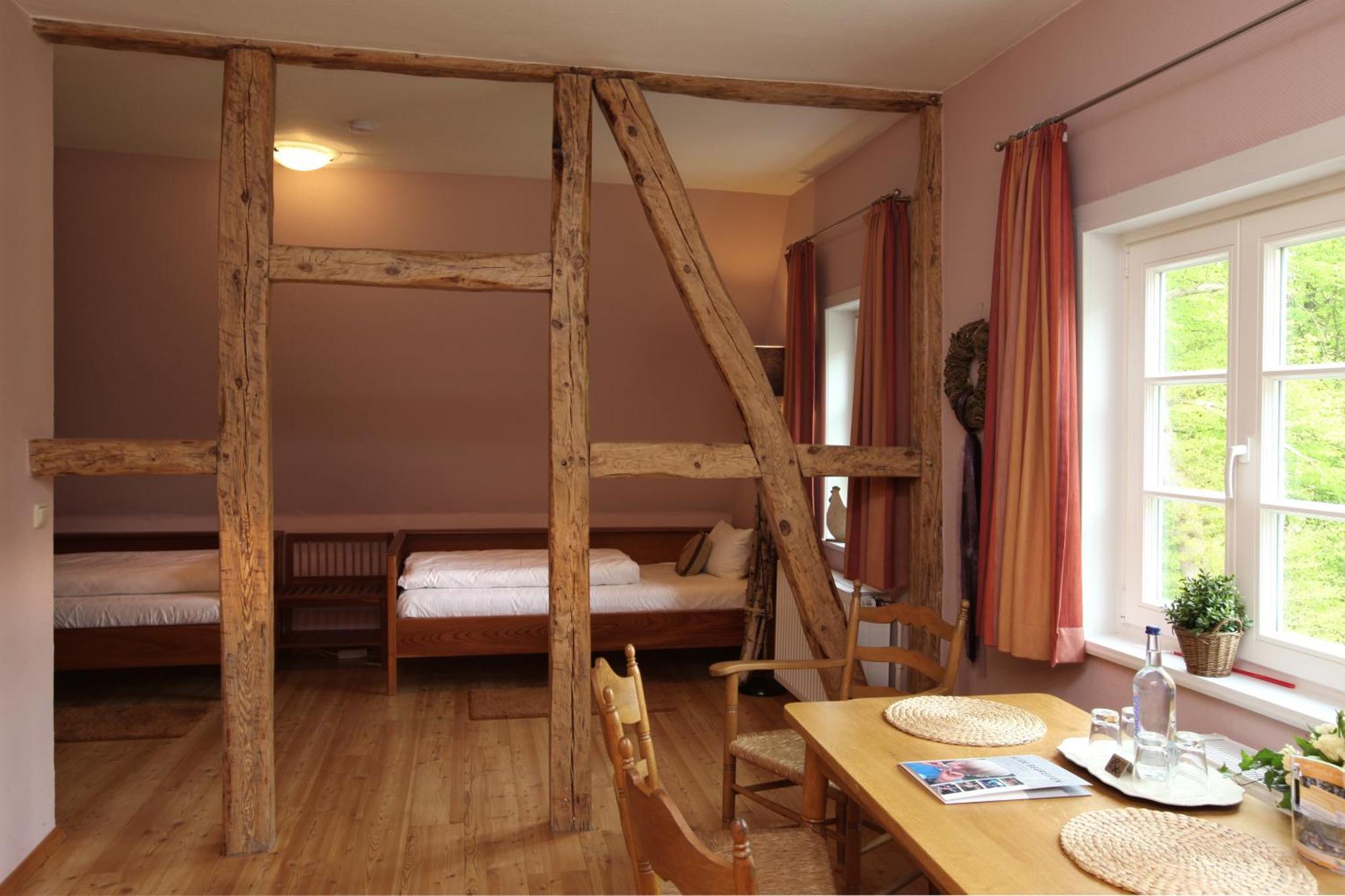 Hotel Hof Tuetsberg 비스핑엔 객실 사진